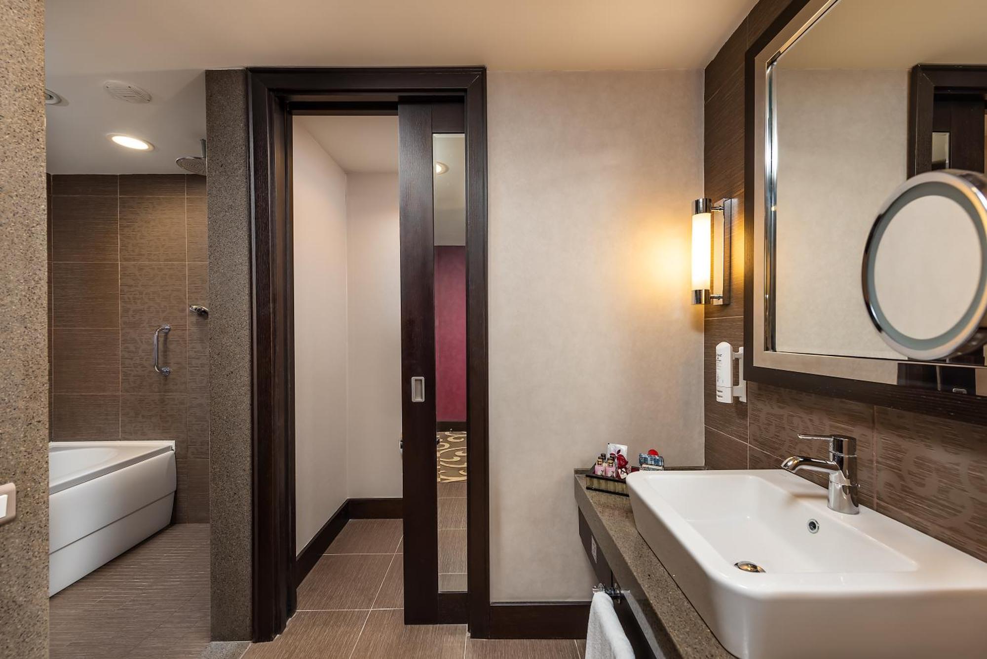 Classic Room Garden View,1433707345:JPEG