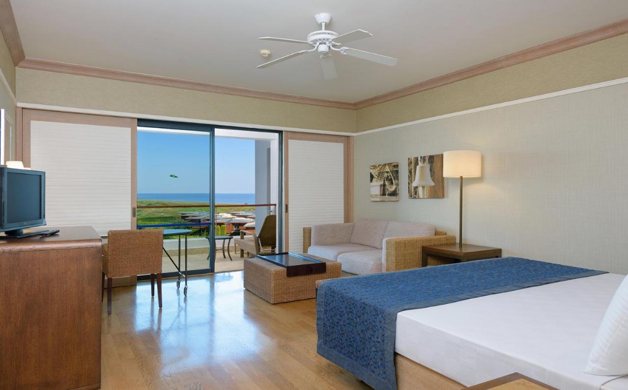 Deluxe Large Room with Land View,1522358542:JPEG