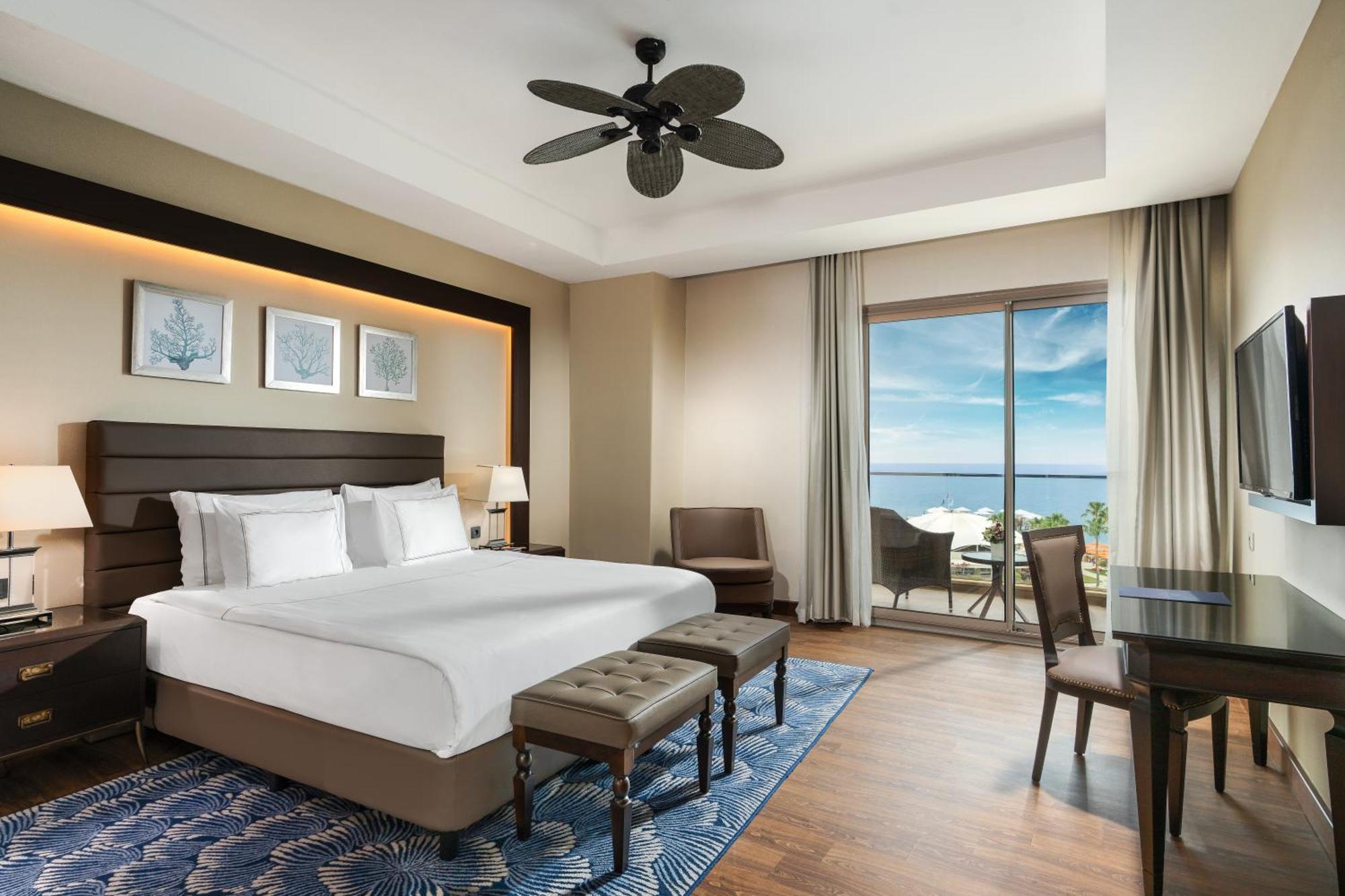 Palazzo Suite Sea View
