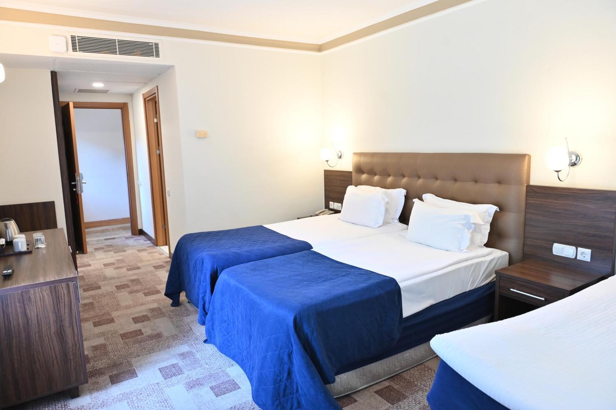 Double or Twin Room with Extra Bed