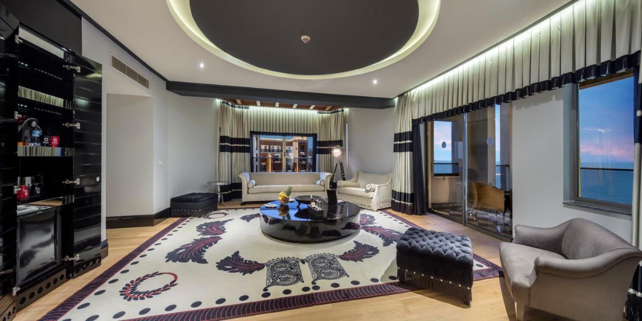 Premium Suite with Spa Bath
