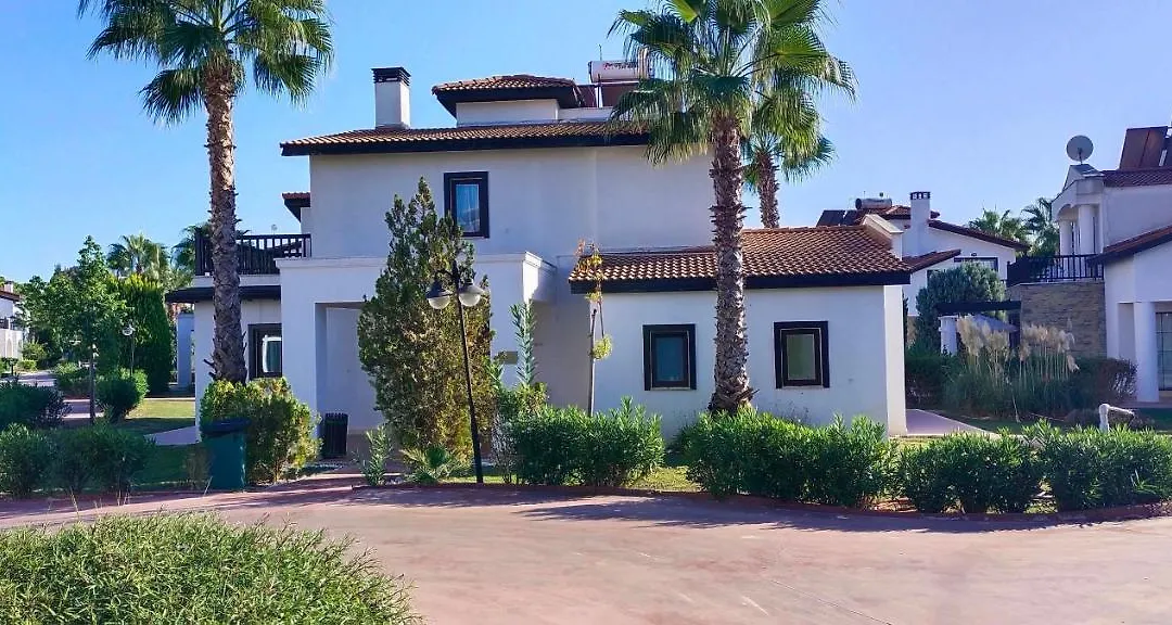 Private Villa And Pool In Amazing Complex-1