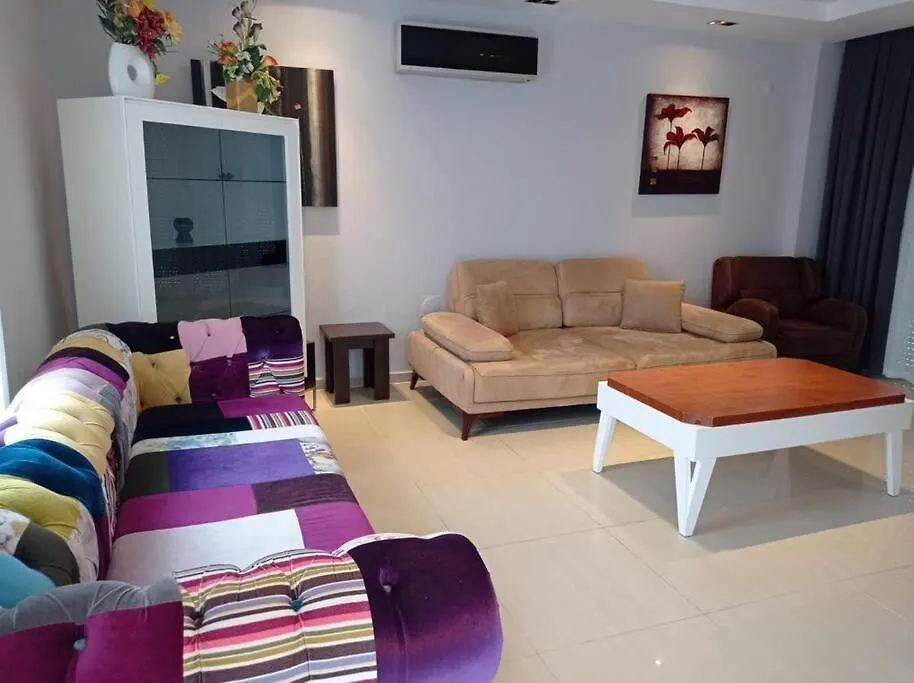 Sleeps 6, Villa With Private Pool - Awz 242-1