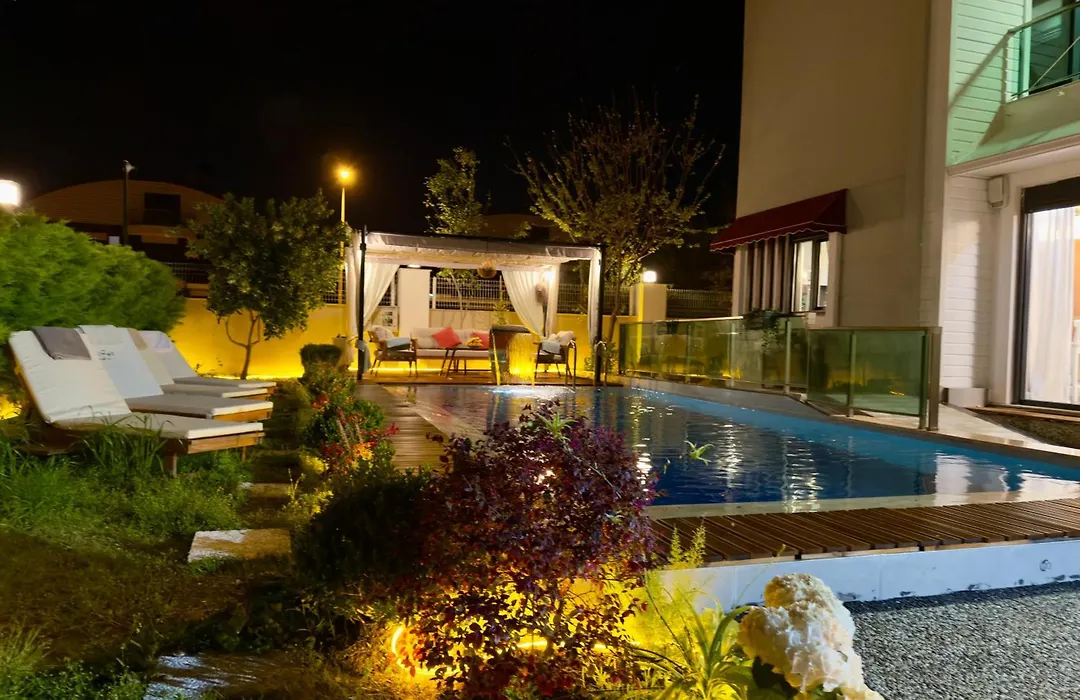 Villa Annabèll1 with Swimming pool&Jacuzzi, 3 floors-1