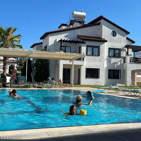 5 Yildizli Otel Icinde Villa Odasi-3