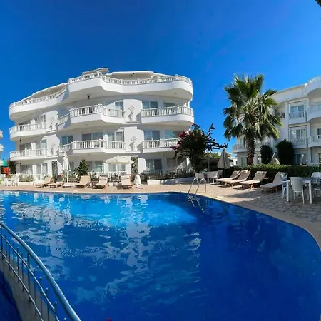 Belka Golf Residence Exclusive Apt Poolside-3