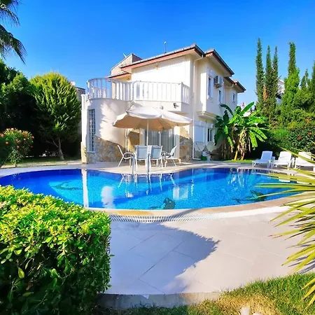 Sleeps 6, Private Pool Villa - Awz 283-3