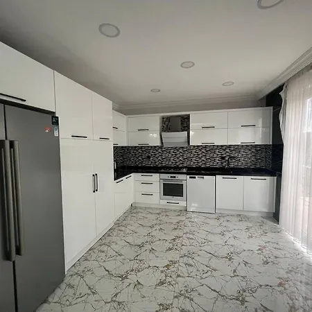 Sleeps 10, Villa With Private Pool - Awz 249-2