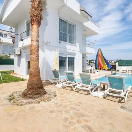 Dazzling Villa With Private Pool In Antalya-3