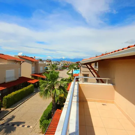 Paradise Town Villa Lucky-2