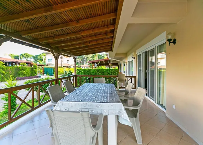 Huisdiervriedelijke Paradise Town Villa Legend Belek